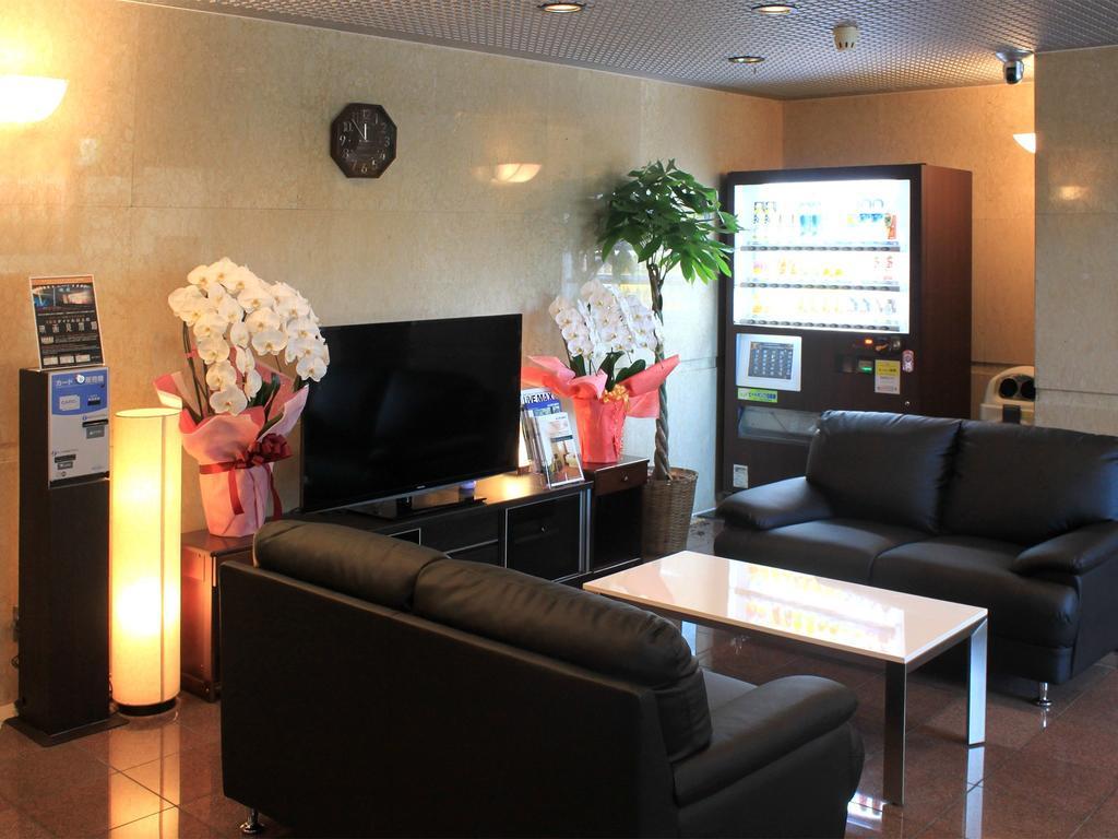 Hotel Livemax Budget Tokyo Hamura Ekimae מראה חיצוני תמונה